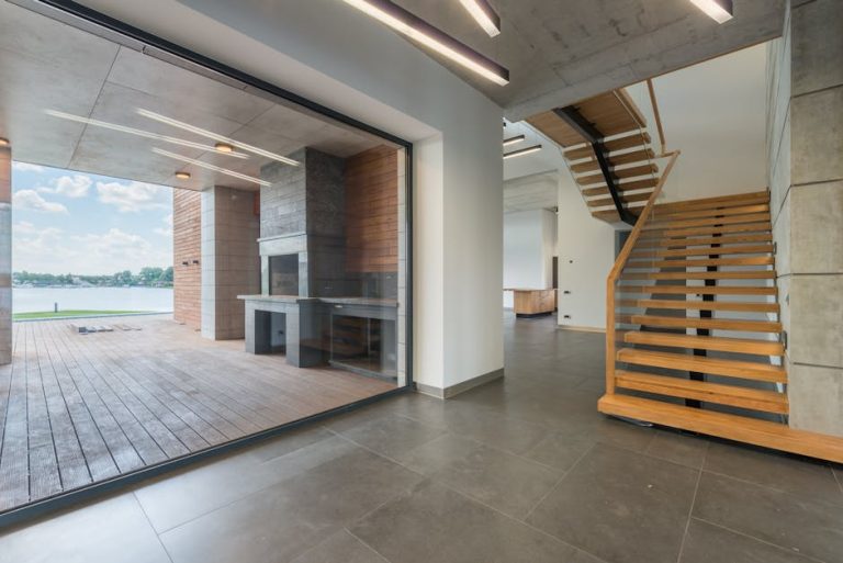 Приобрести однокомнатную квартиру с ремонтом в новостройке Ростова-на-Дону